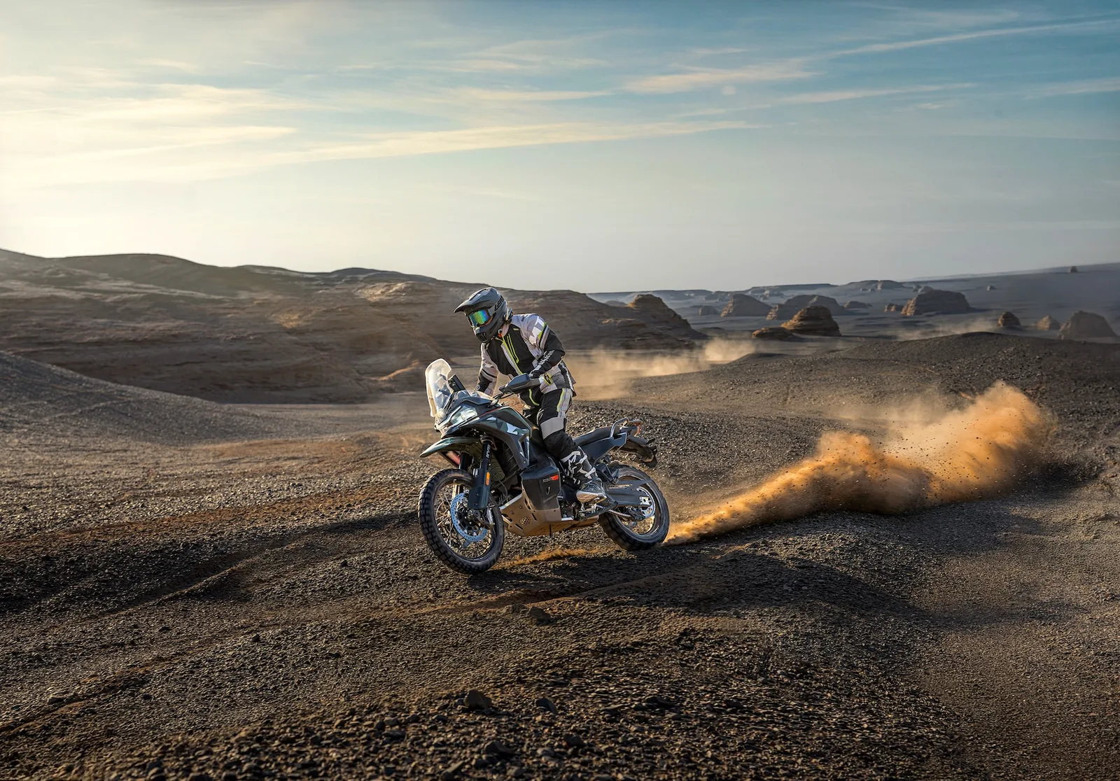 CFMOTO 1000MT-X — fotografia 8