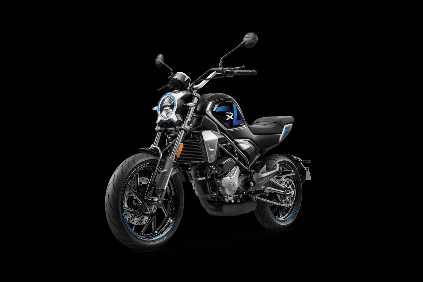CFMOTO 300CL-X — fotografia 1