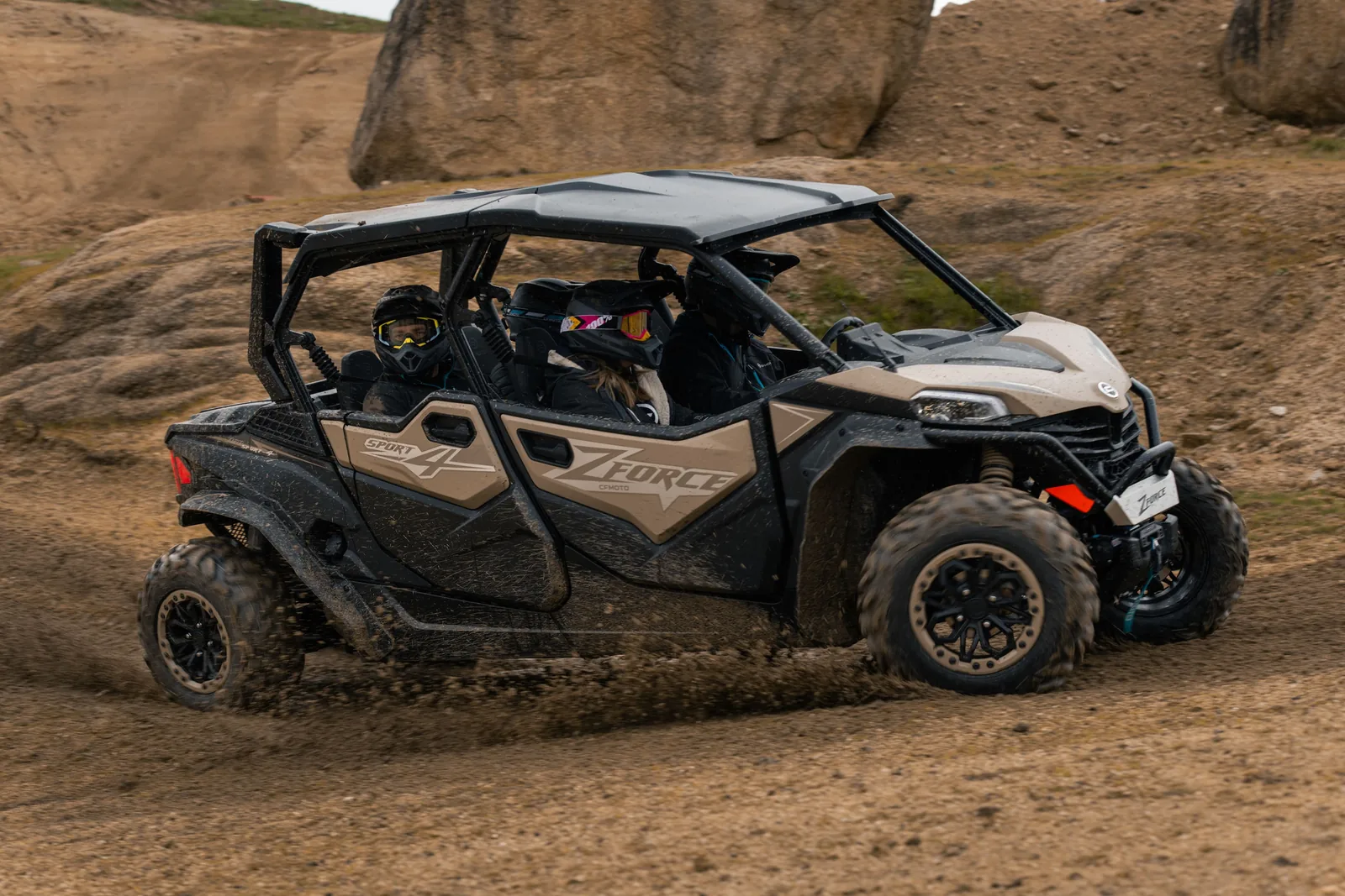 CFMOTO Gladiator Z950 Sport XL — fotografia 6