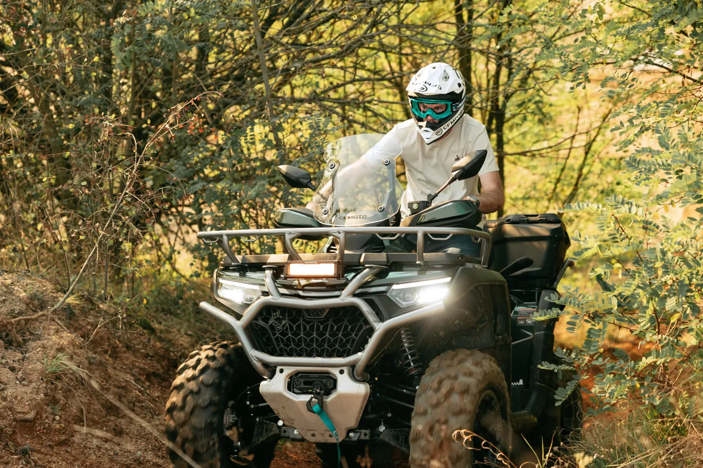 CFMOTO Gladiator X1000 Overland G3 v protisvetle